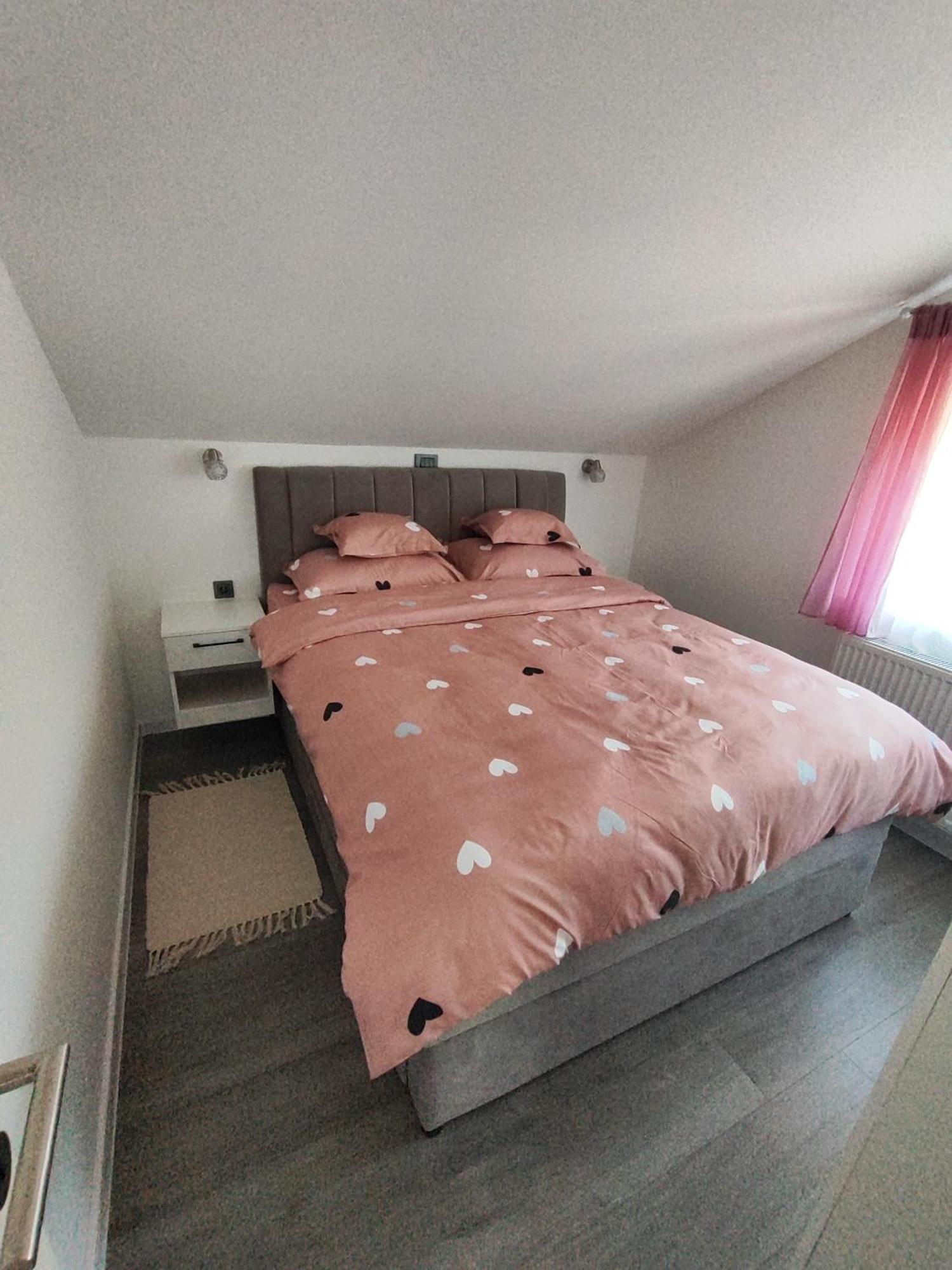 Apartmán Happy Moments 1 Gornje Jesenje Exteriér fotografie